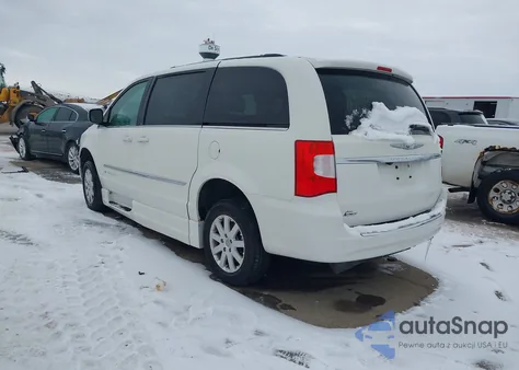 2013 Chrysler Town & Country Touring из США, поврежденный, VIN 2C4RC1BG7DR540892
